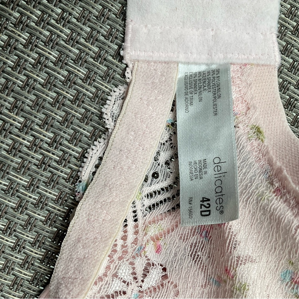 Bra bundle - Picture 8 of 12